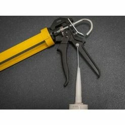 Roughneck - Roughneck Heavy Duty Sealant Gun 10.1/2 IN -ROUGHNECK SHOP 54531864 3